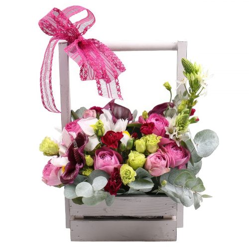 Композиция в ящике «Цветочное чудо»