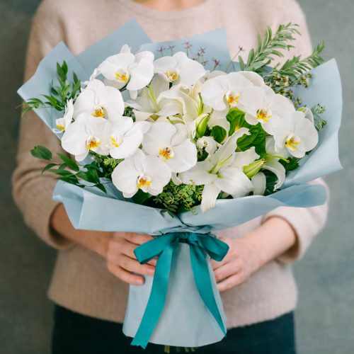 Шикарный букет «Белоснежная фантазия»